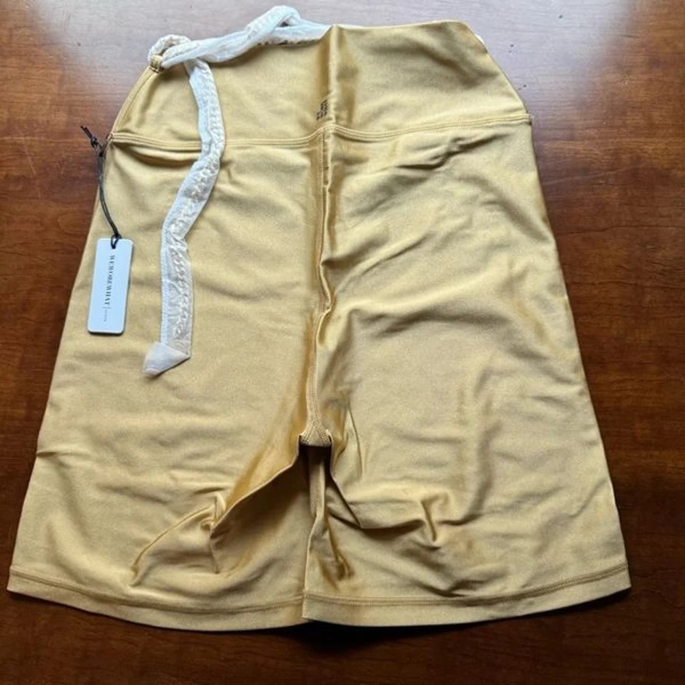 WeWoreWhat Revolve High-Waist Belted Bike Metallic Gold Shorts Size Medium - Picture 6 of 8